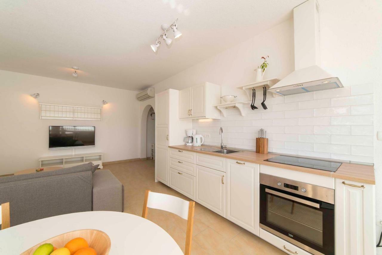 Sunset House Apartment Kampor ภายนอก รูปภาพ