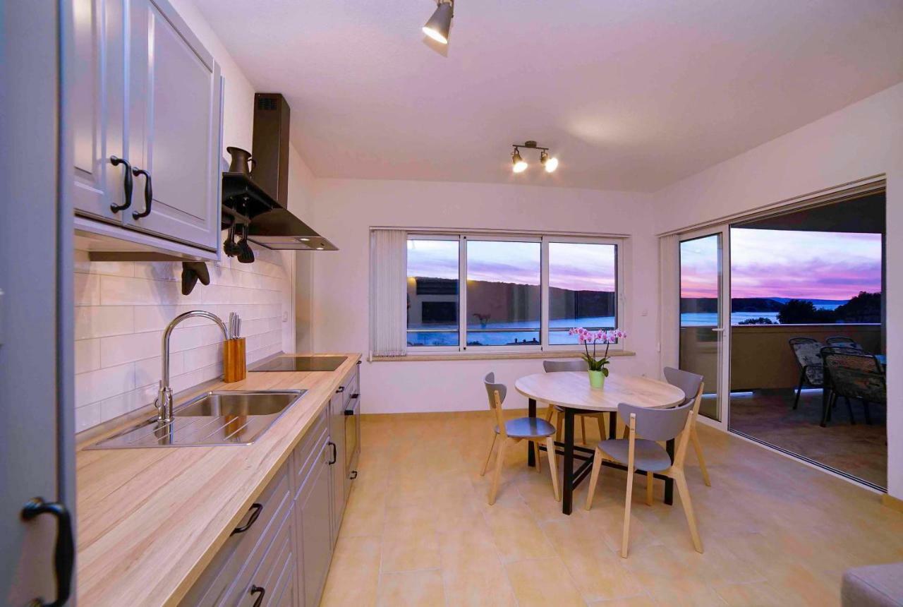 Sunset House Apartment Kampor ภายนอก รูปภาพ